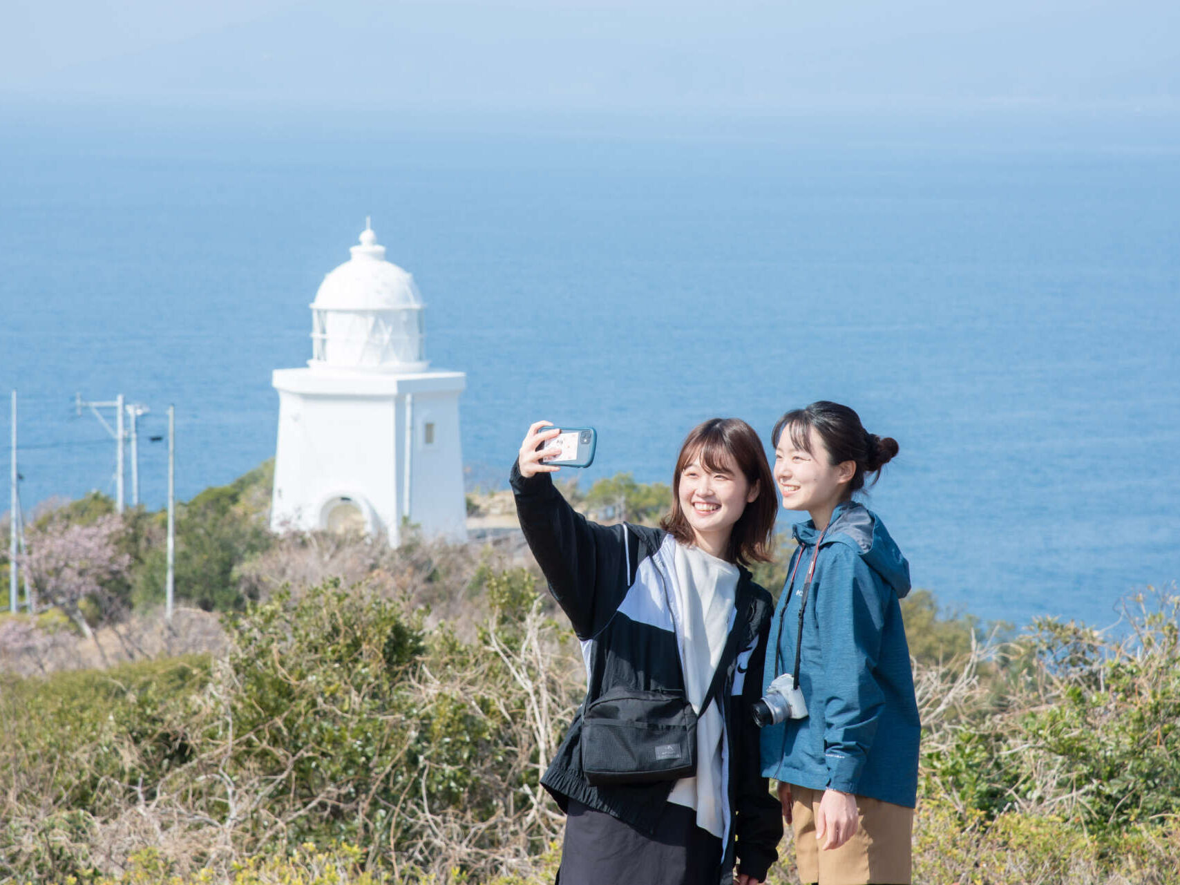【日帰り】温泉＆スパに島内散策、2,000円でこんなに遊べる！≪持ち込みOK≫の芝生広場でランチも！