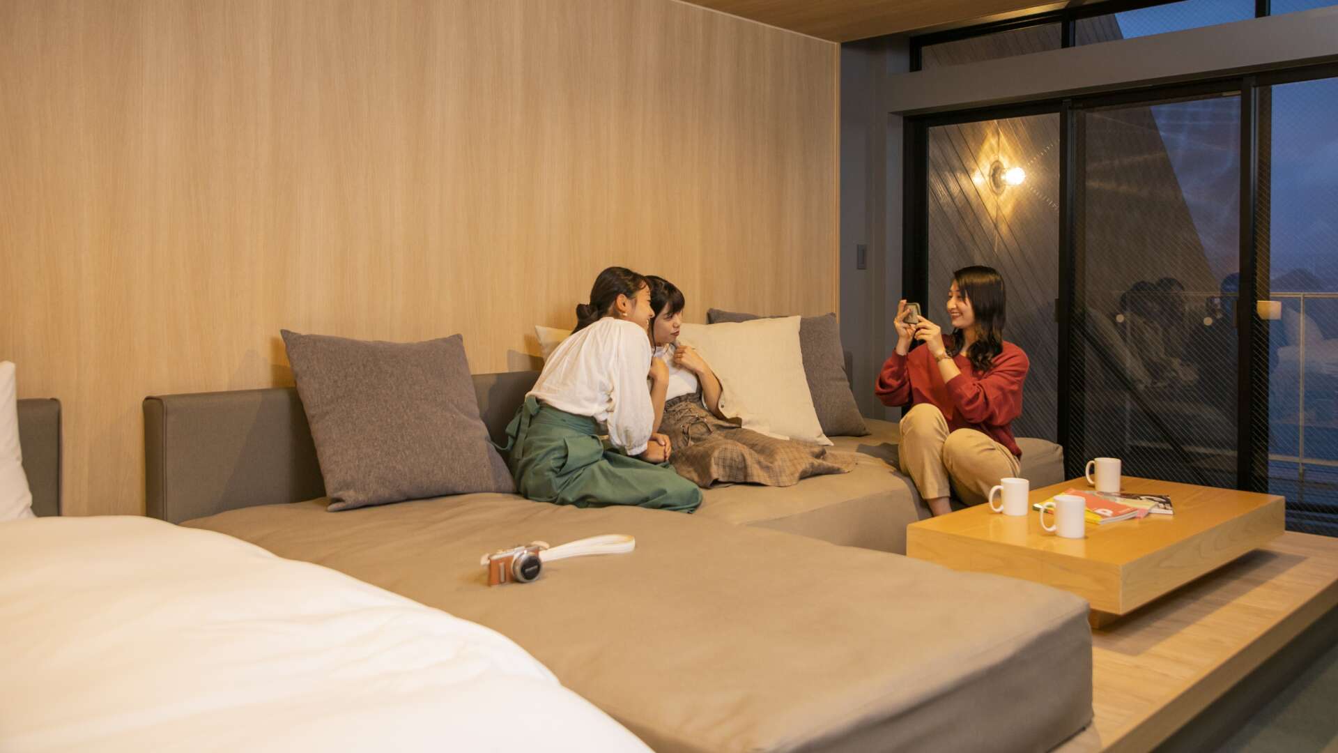 客室シーン